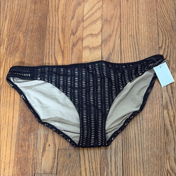 Bar III Tab Side Hipster Bikini Bottom Artisan Crochet Black size XL NWT - Picture 3 of 7